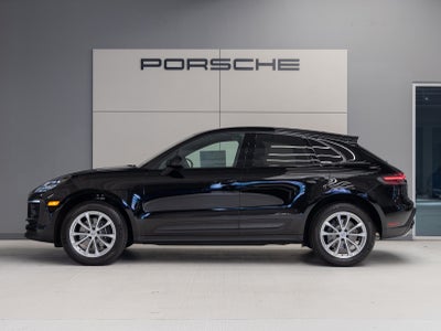 2025 Porsche Macan Macan