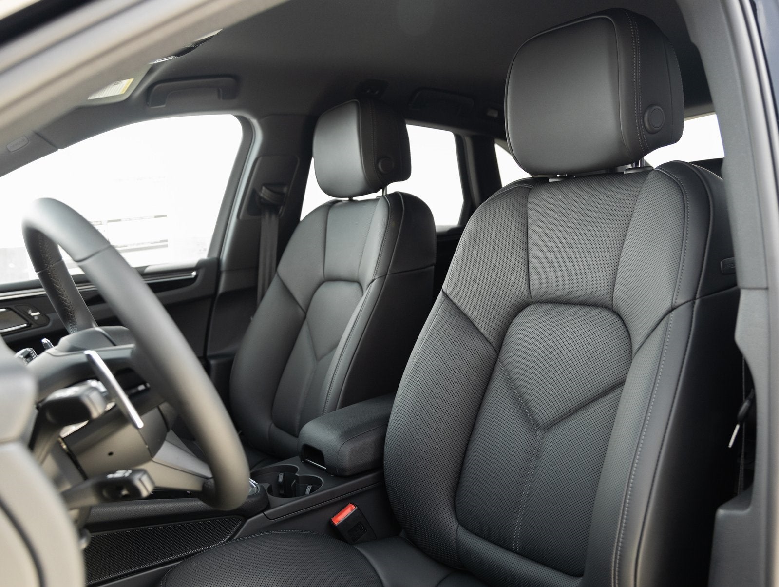 2025 Porsche Macan Macan