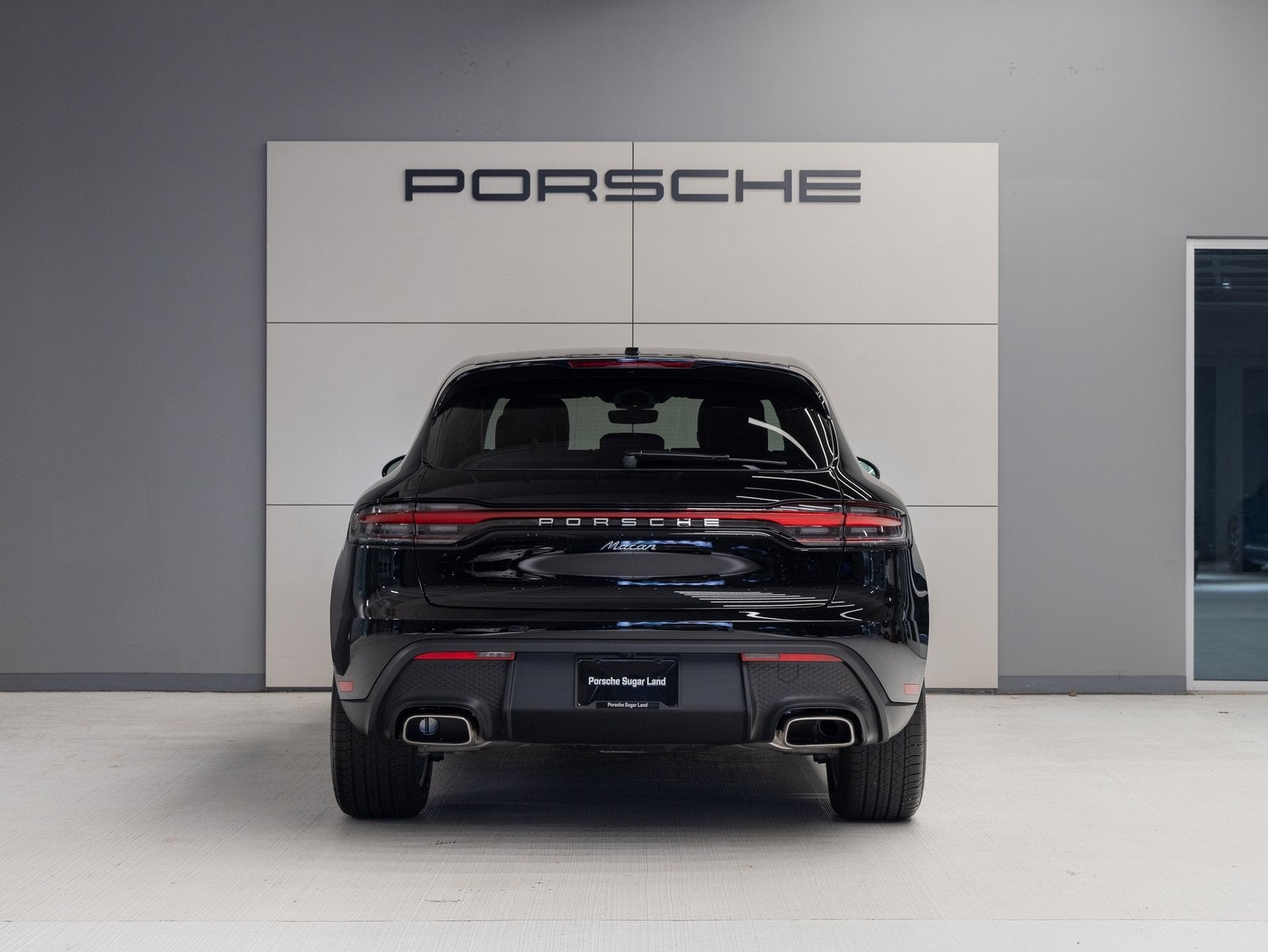2025 Porsche Macan Macan