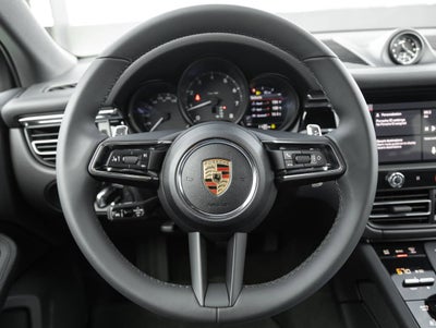 2025 Porsche Macan Macan