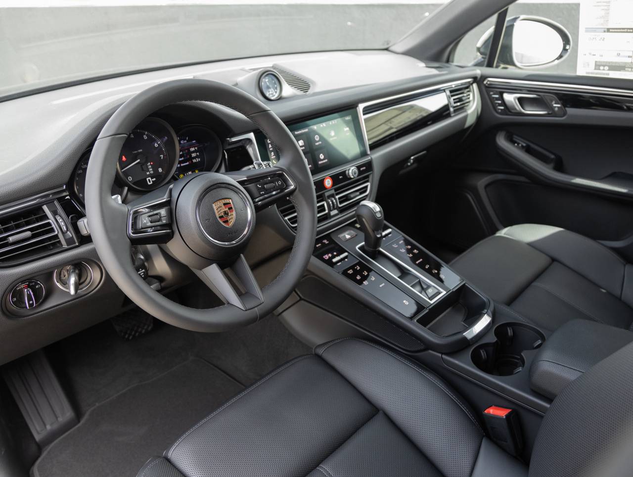 2025 Porsche Macan Macan