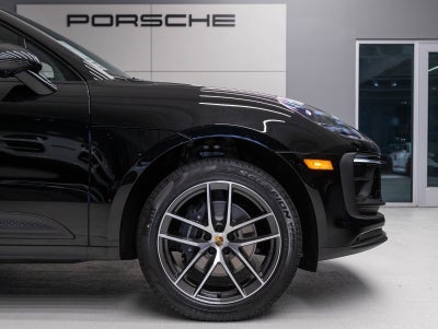 2026 Porsche Macan Macan