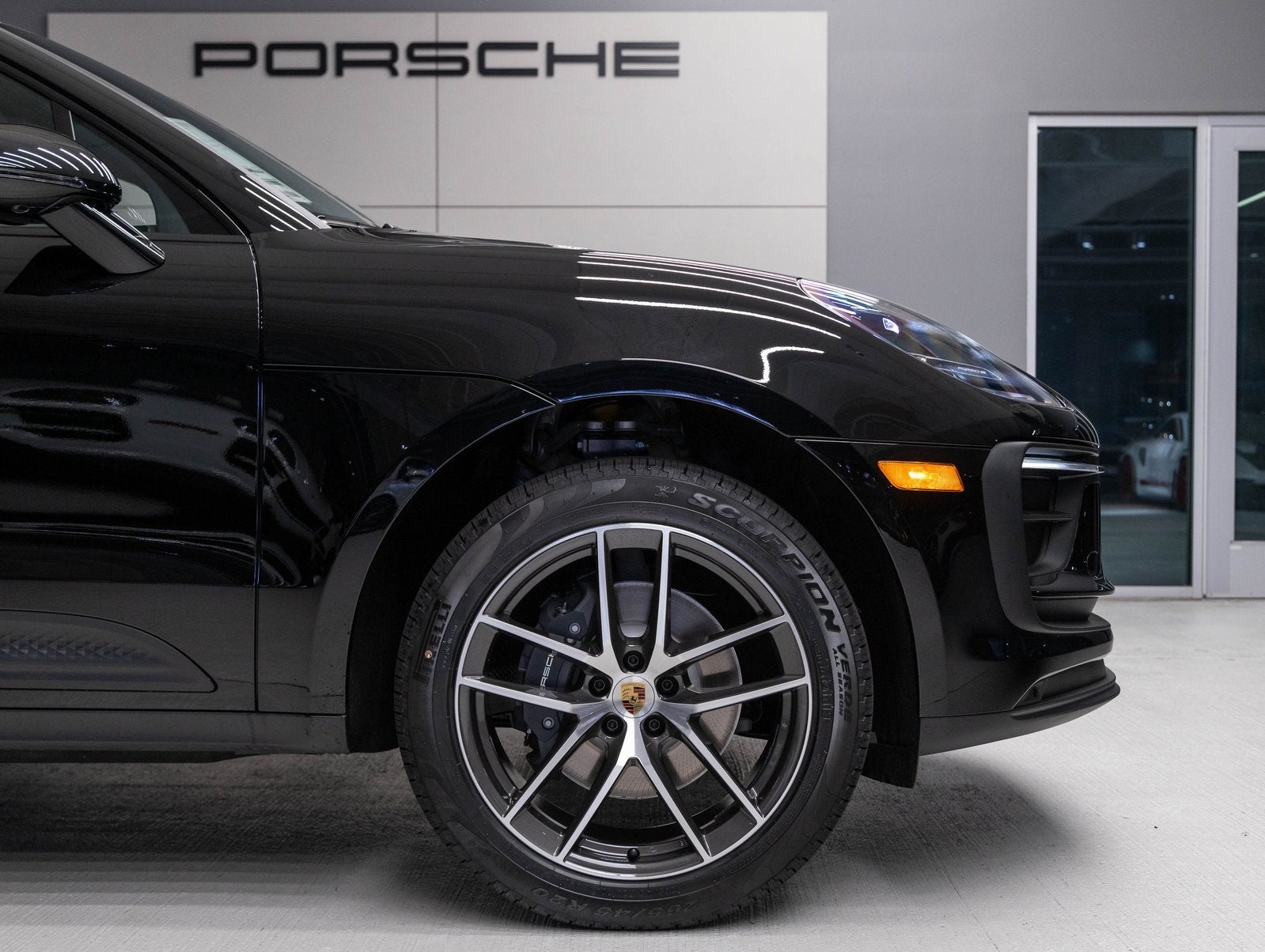 2026 Porsche Macan Macan
