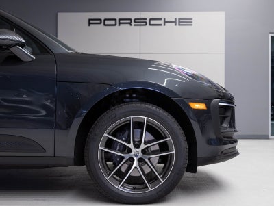 2026 Porsche Macan Macan