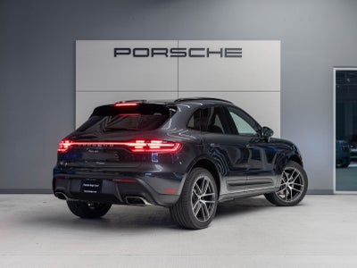 2026 Porsche Macan Macan