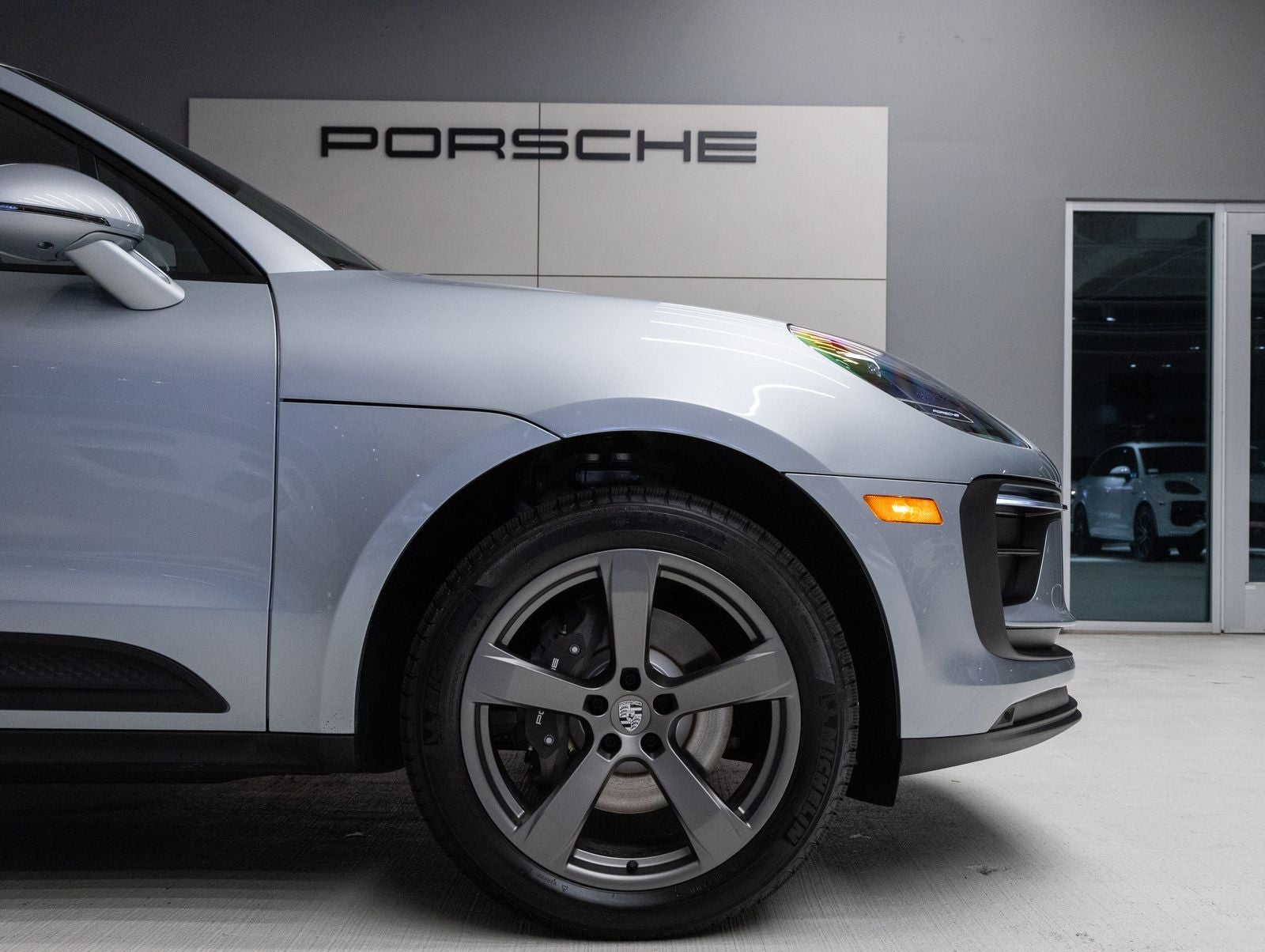 2026 Porsche Macan AWD