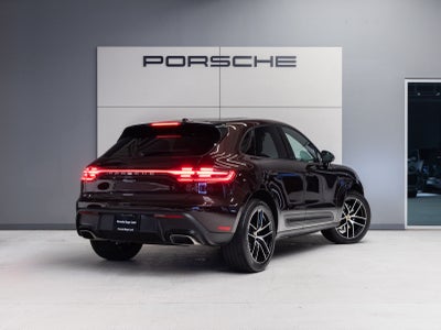 2026 Porsche Macan Macan