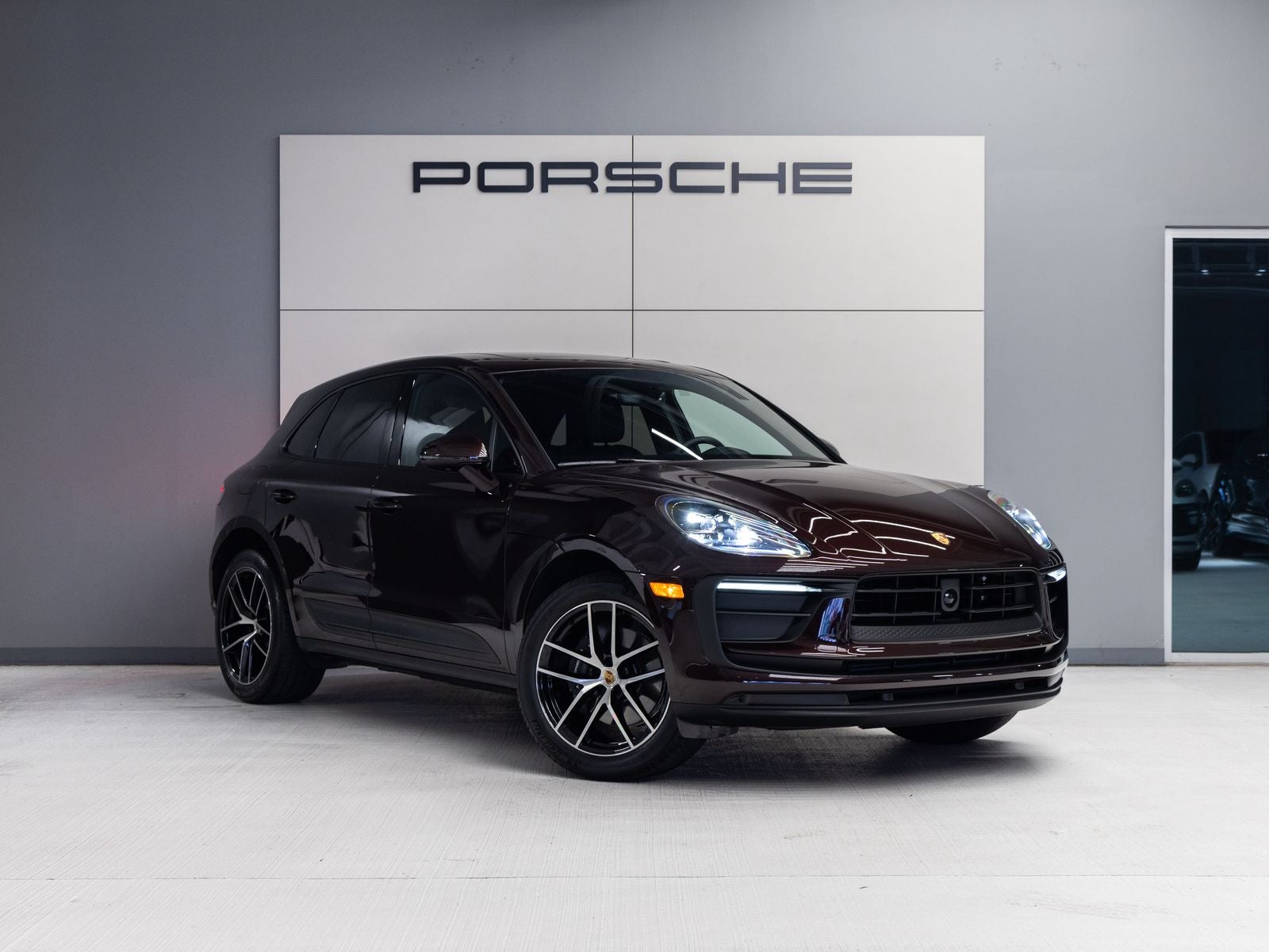 2026 Porsche Macan Macan