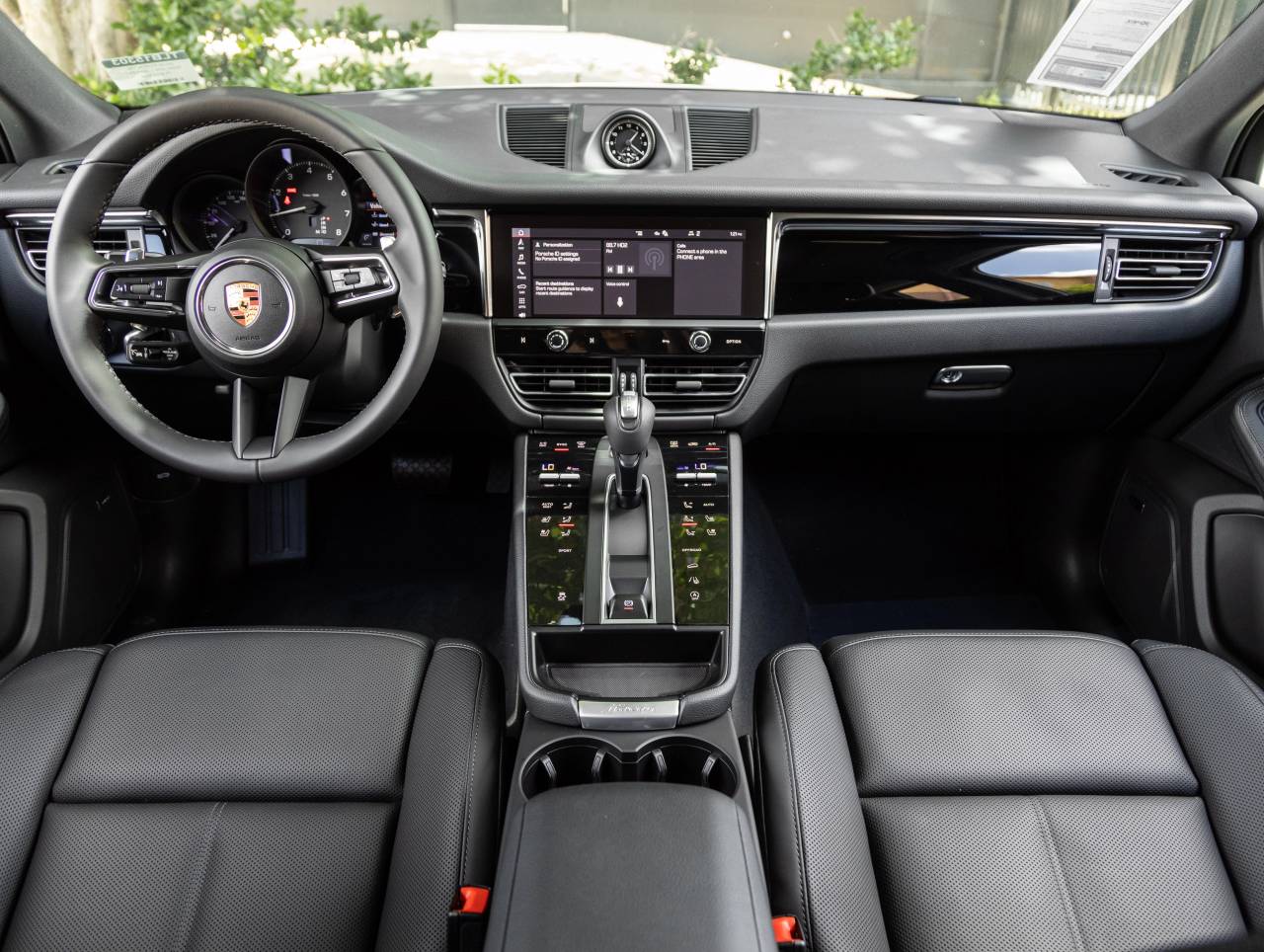 2026 Porsche Macan AWD
