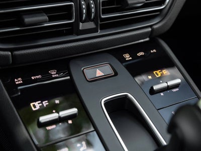 2026 Porsche Macan AWD