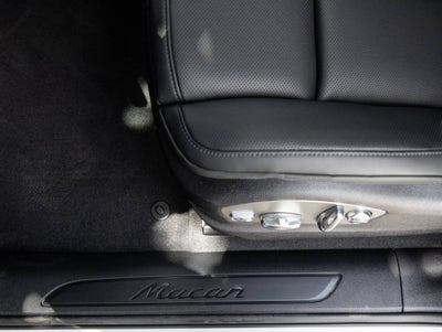 2026 Porsche Macan AWD