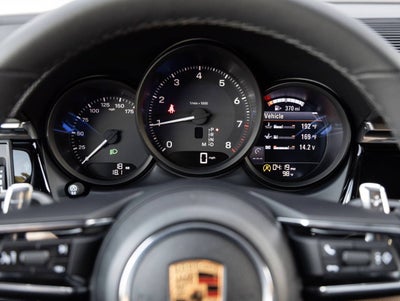 2026 Porsche Macan Macan