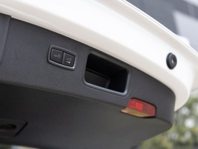 2026 Porsche Macan Macan T