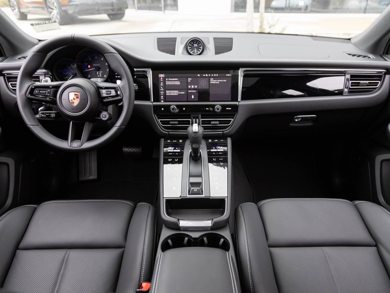 2026 Porsche Macan Macan T