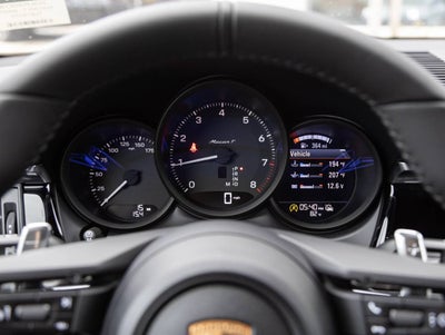 2026 Porsche Macan Macan T