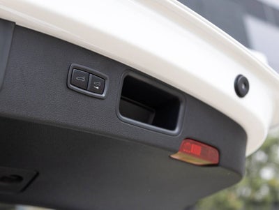 2026 Porsche Macan Macan T