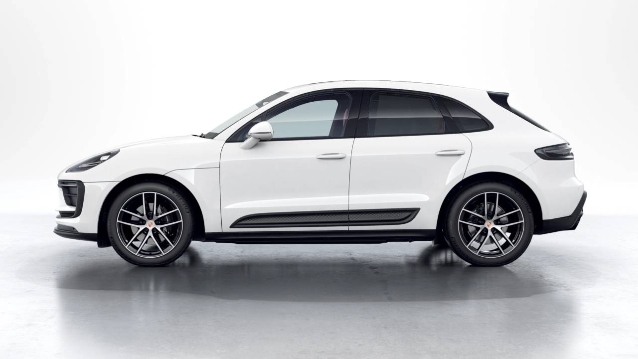 2023 Porsche Macan Macan (MY23)