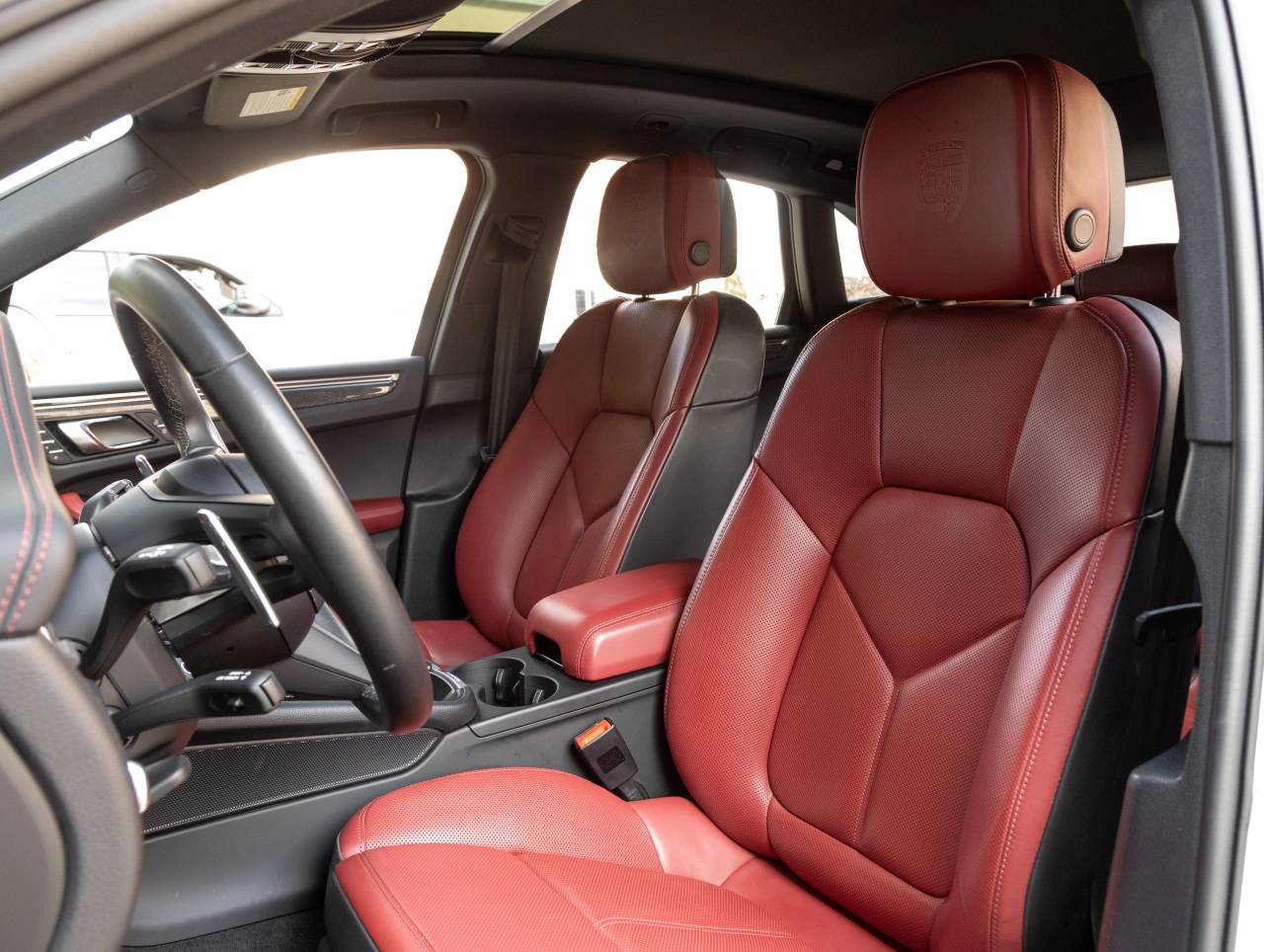 2023 Porsche Macan Macan (MY23)