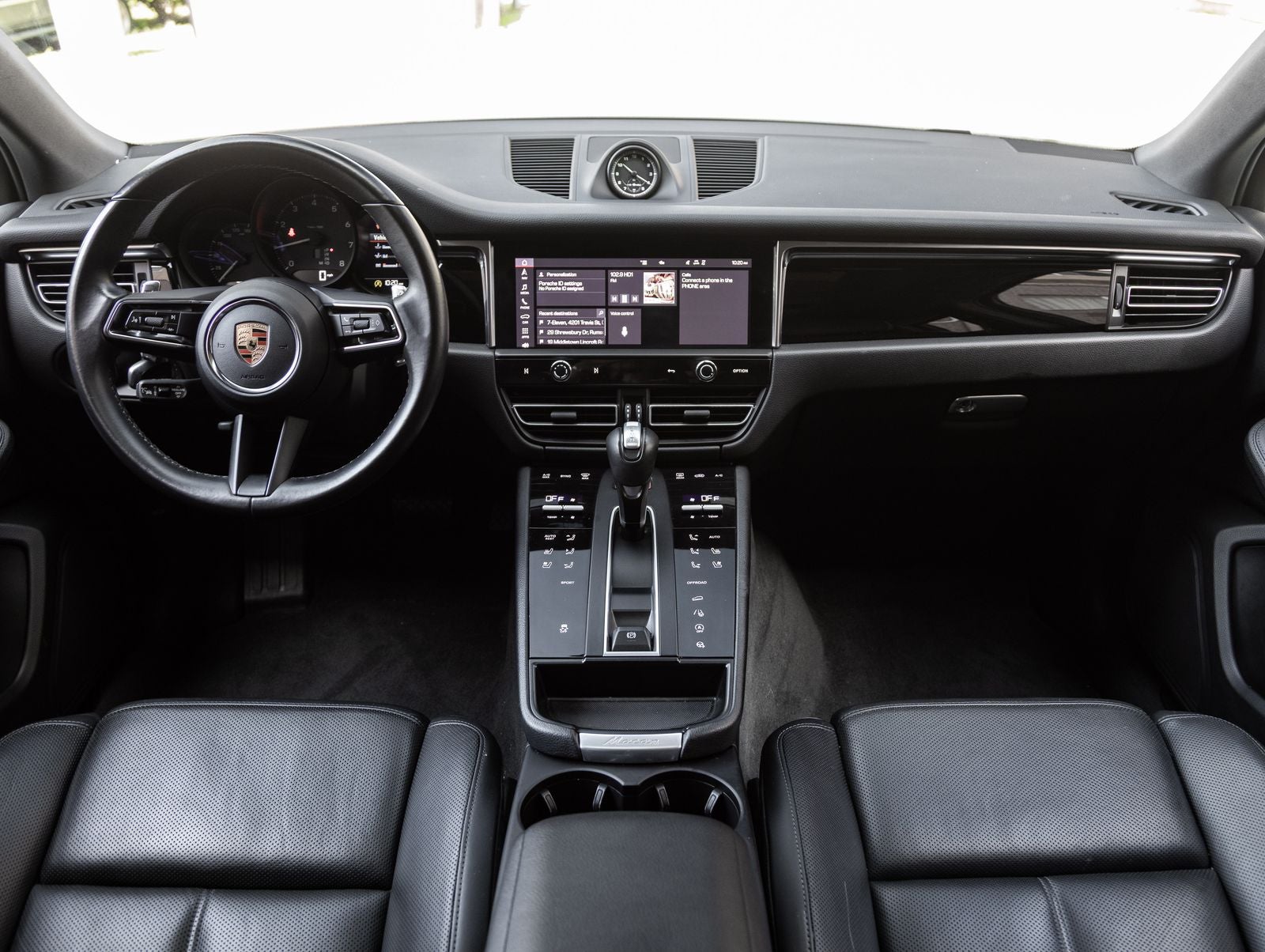 2023 Porsche Macan Macan (MY23)