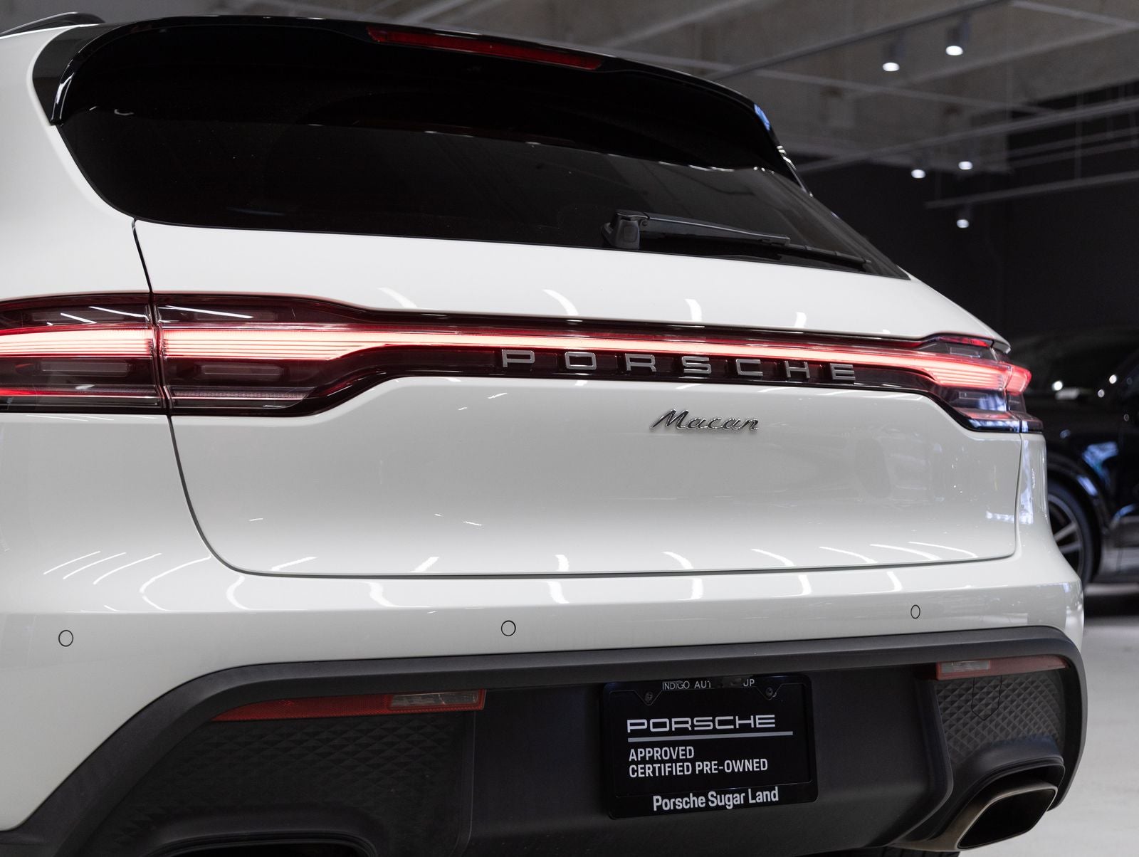 2023 Porsche Macan Macan (MY23)