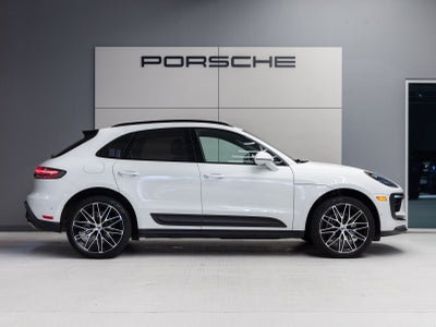 2023 Porsche Macan Macan (MY23)
