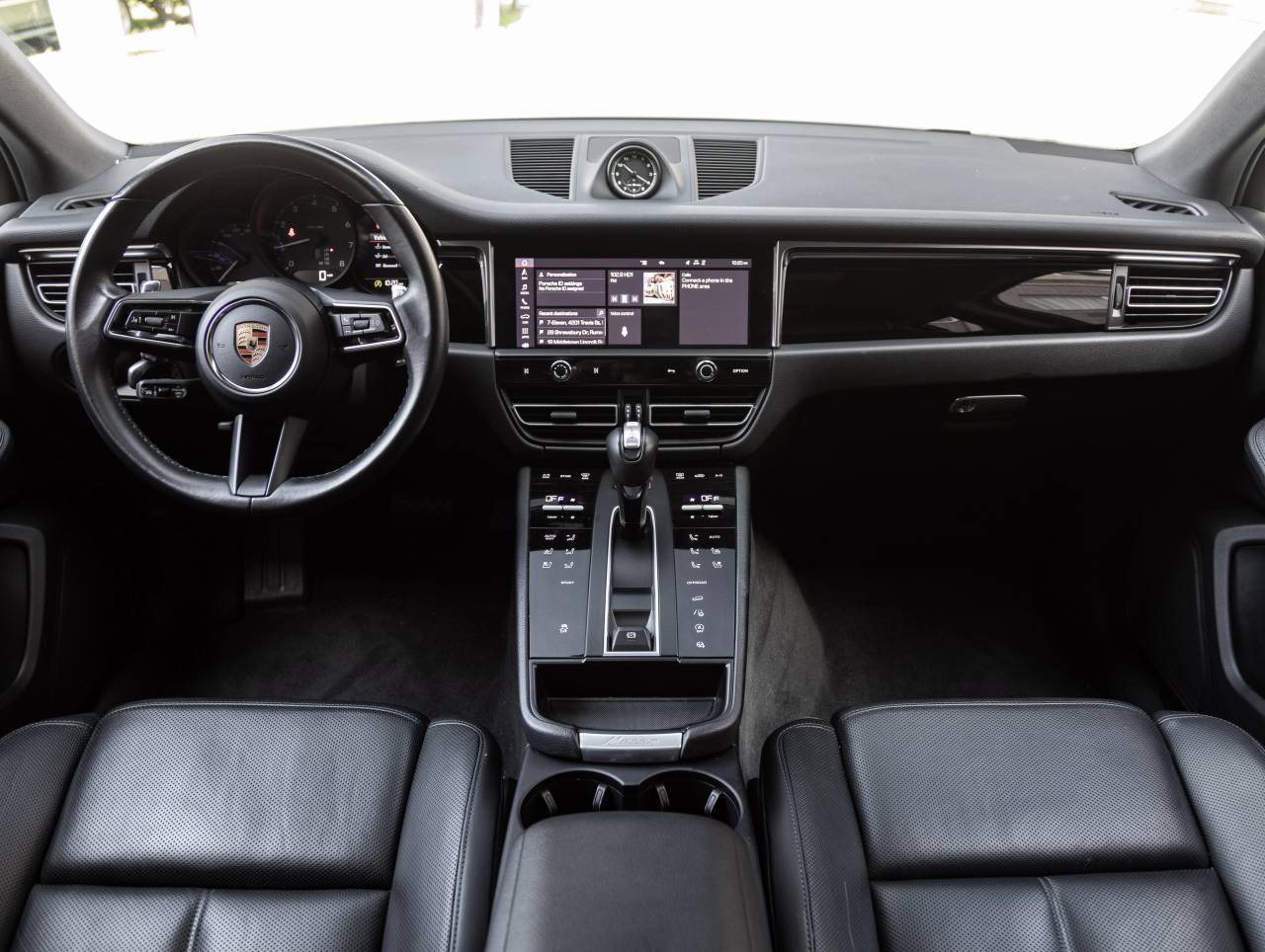 2023 Porsche Macan Macan (MY23)