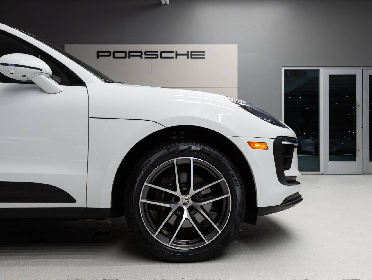 2023 Porsche Macan Macan