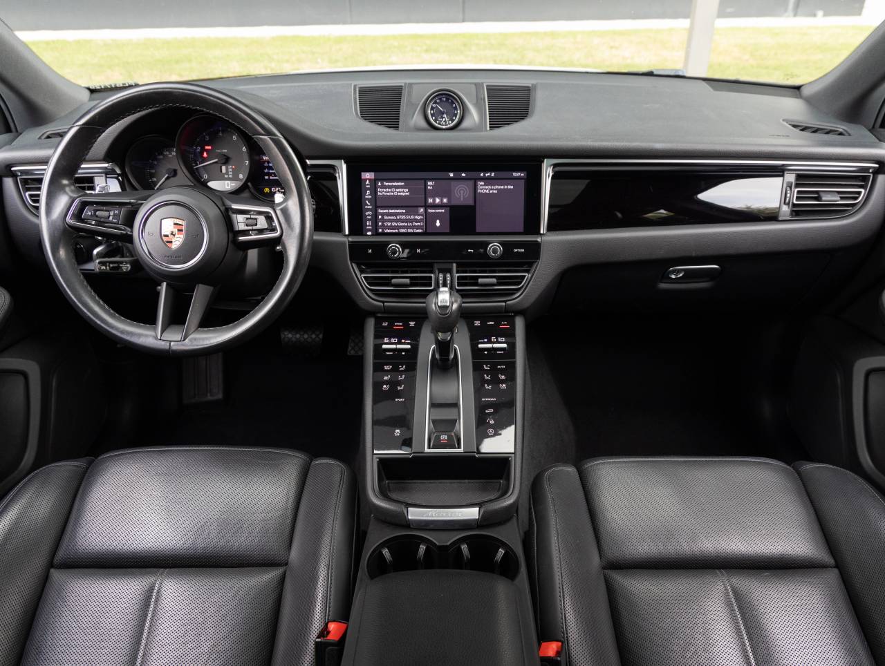 2023 Porsche Macan Macan