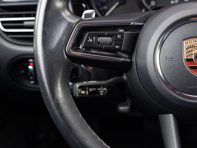 2023 Porsche Macan Macan
