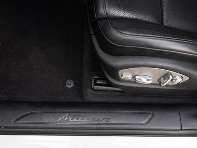 2023 Porsche Macan Macan