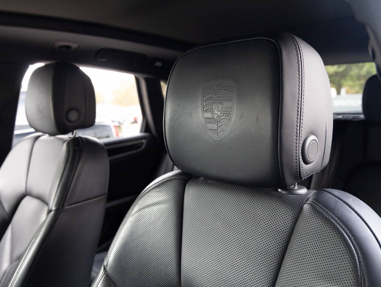 2023 Porsche Macan Macan