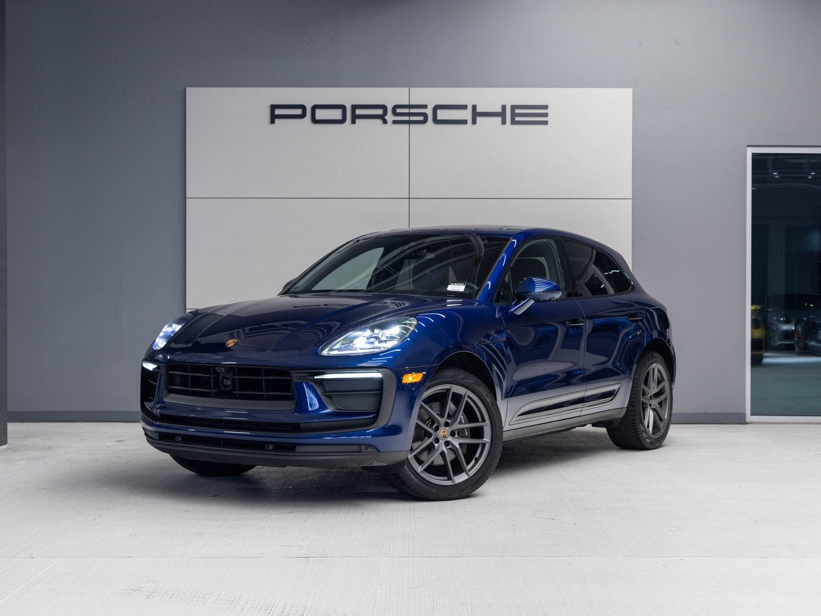 2024 Porsche Macan Macan (MY24)