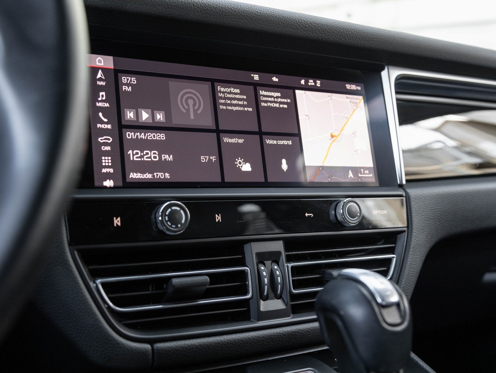 2024 Porsche Macan Macan (MY24)