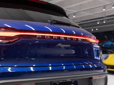 2024 Porsche Macan Macan (MY24)