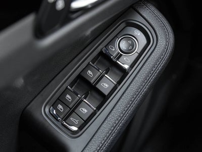 2024 Porsche Macan Macan (MY24)