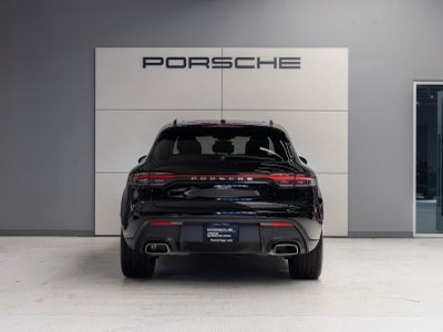 2025 Porsche Macan Macan