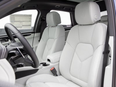 2025 Porsche Macan Macan