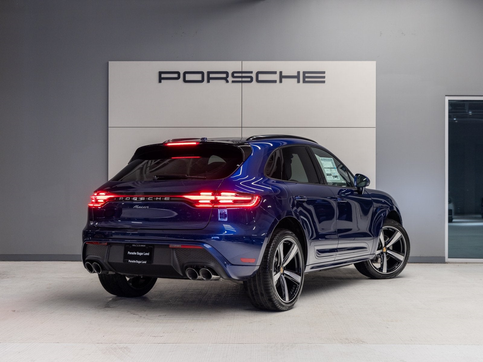 2025 Porsche Macan Macan