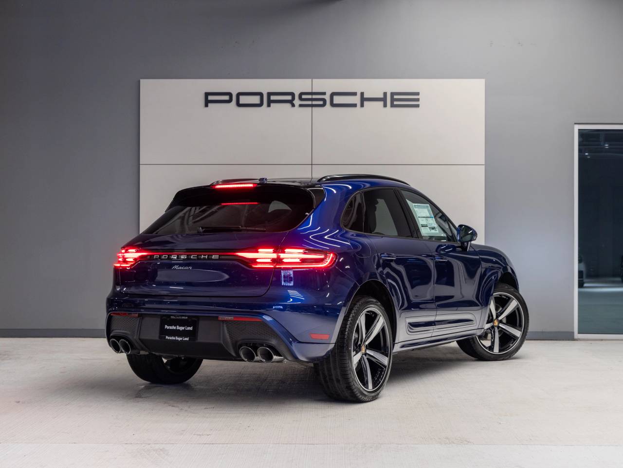2025 Porsche Macan Macan