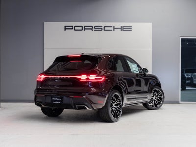 2026 Porsche Macan Macan