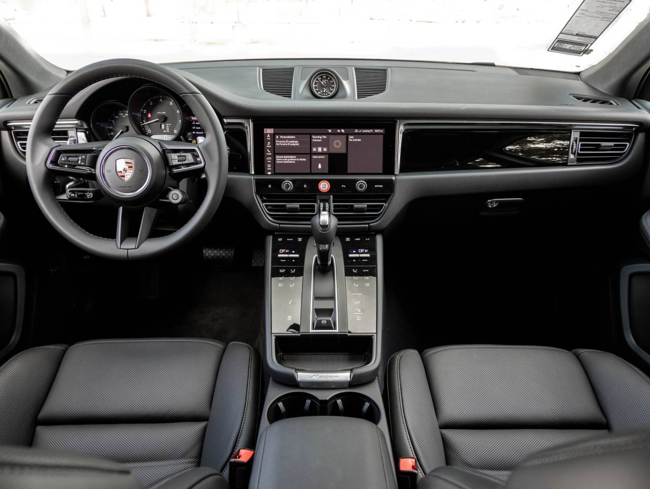 2026 Porsche Macan Macan