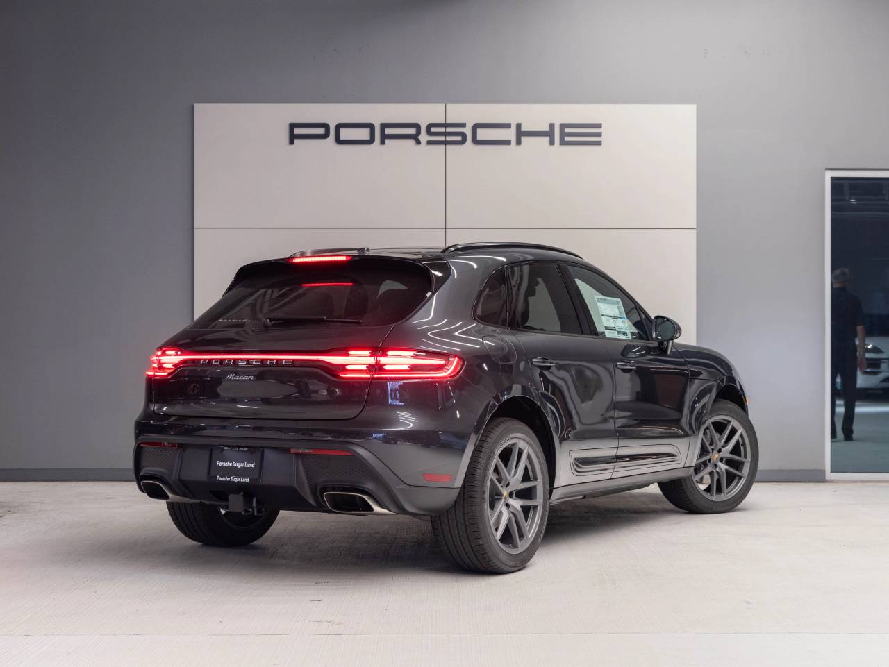 2026 Porsche Macan Macan