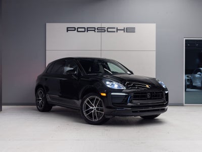 2026 Porsche Macan AWD