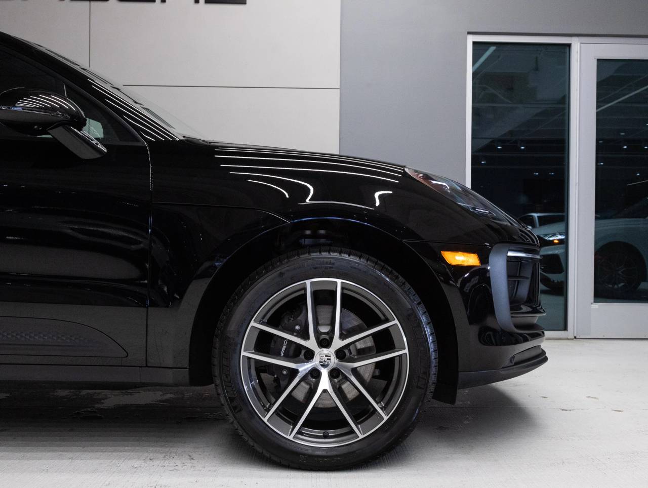2026 Porsche Macan AWD