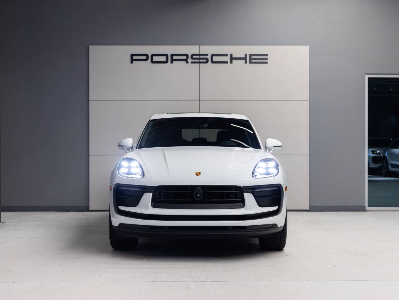 2026 Porsche Macan Macan