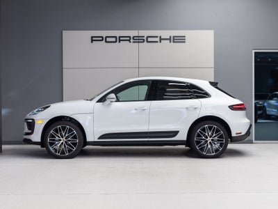 2026 Porsche Macan Macan