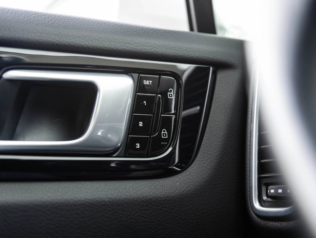 2021 Porsche Cayenne Cayenne (MY21)