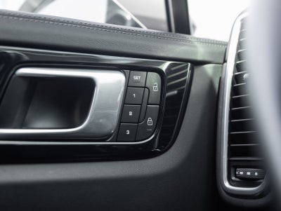 2023 Porsche Cayenne Cayenne (MY23)