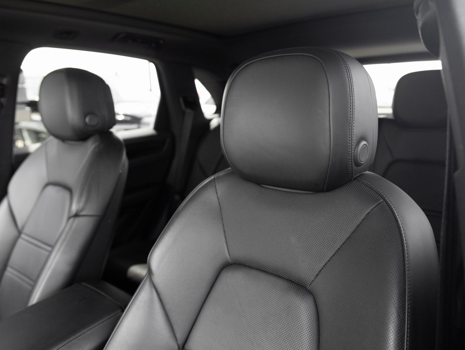 2023 Porsche Cayenne Cayenne (MY23)