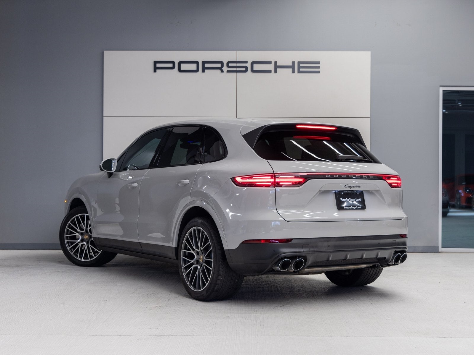 2023 Porsche Cayenne Cayenne (MY23)